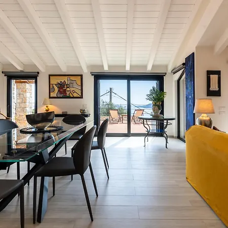 Perla Vista Villa *