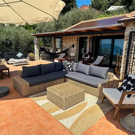 Perla Vista Villa *