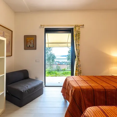 Perla Vista Villa Lerici